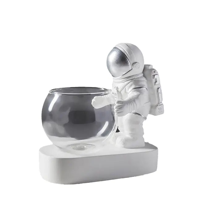 Load image into Gallery viewer, Nordic Astronaut Resin Decorative Flowerpot Ornaments Astronaut Flowerpot Astronaut Glass Vase Desk Vase Home Decor Accessories
