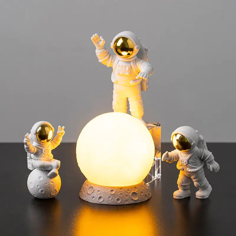 Load image into Gallery viewer, Astronaut and Moon Home Decor Set
