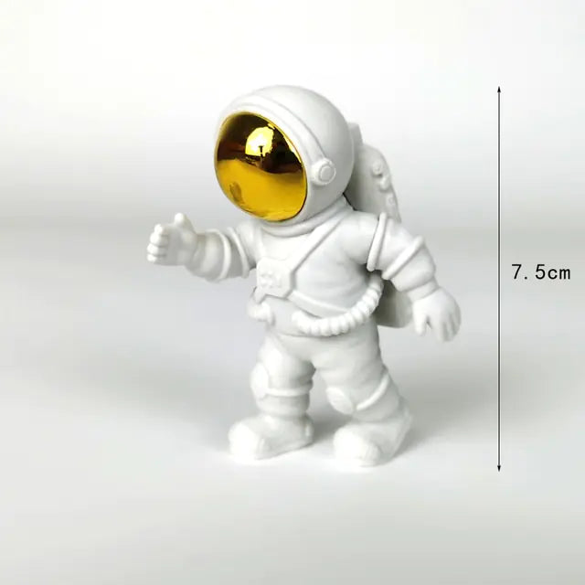 Load image into Gallery viewer, Astronaut and Moon Home Decor Set
